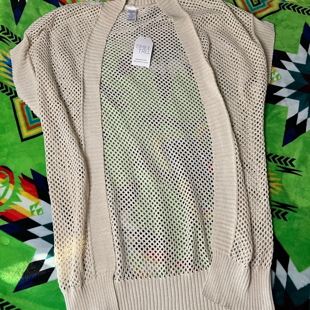 Time and Tru Women's Beige Open Knit Cardigan